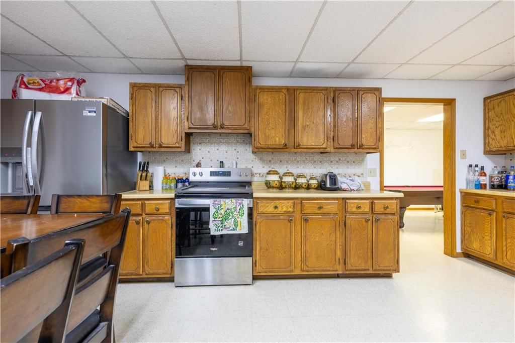 20449 N US 169 Highway — photo 41