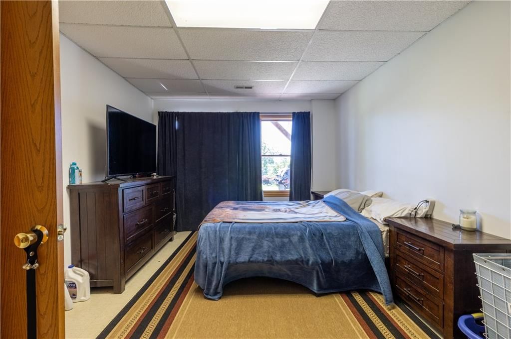 20449 N US 169 Highway — photo 49