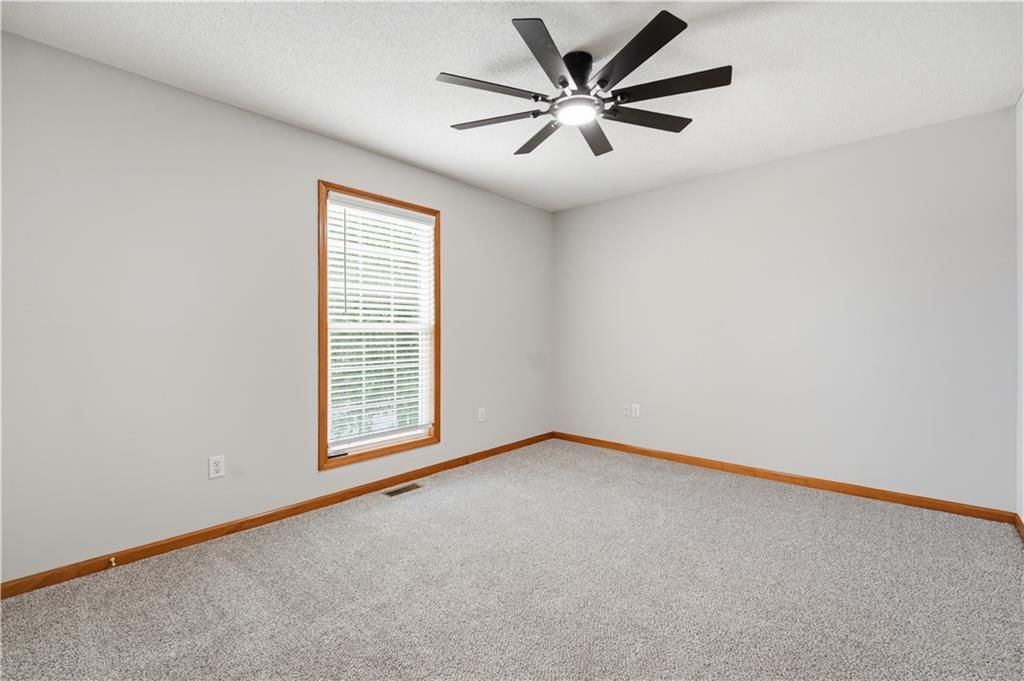 722 Saddle Peak Drive — photo 16