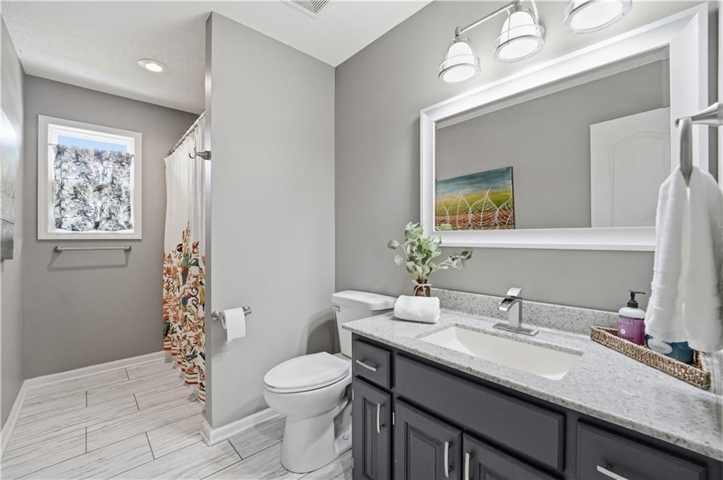 722 Saddle Peak Drive — photo 17