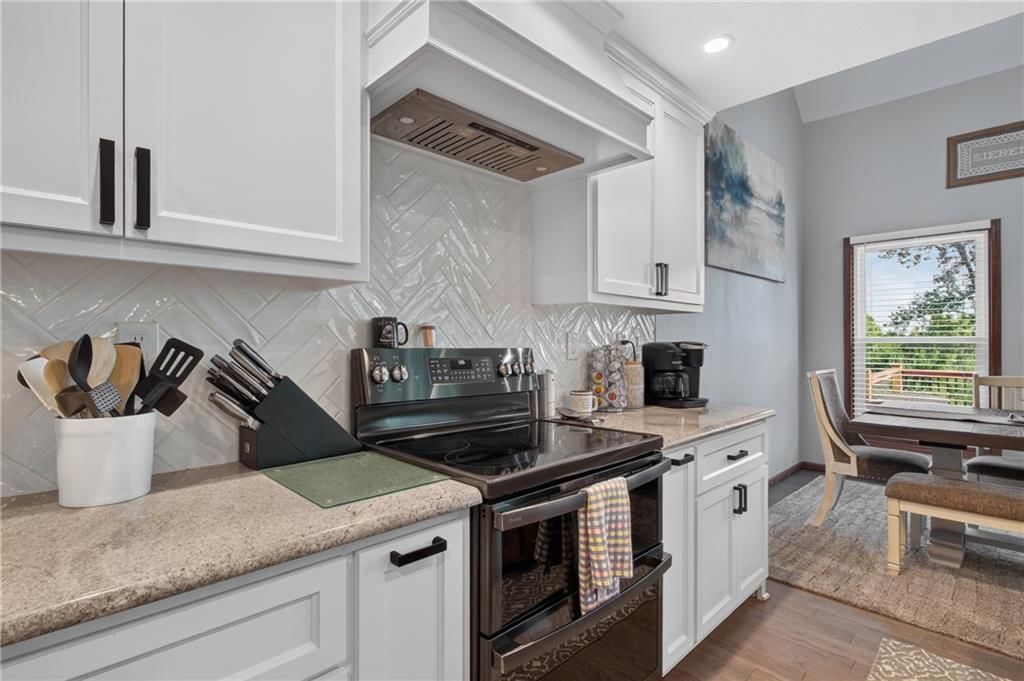 19311 Raffurty Street — photo 16