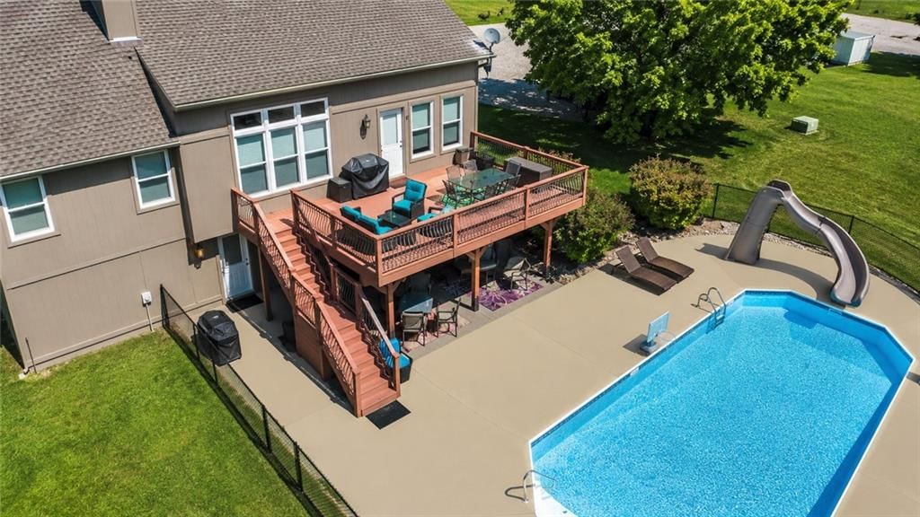 19311 Raffurty Street — photo 43