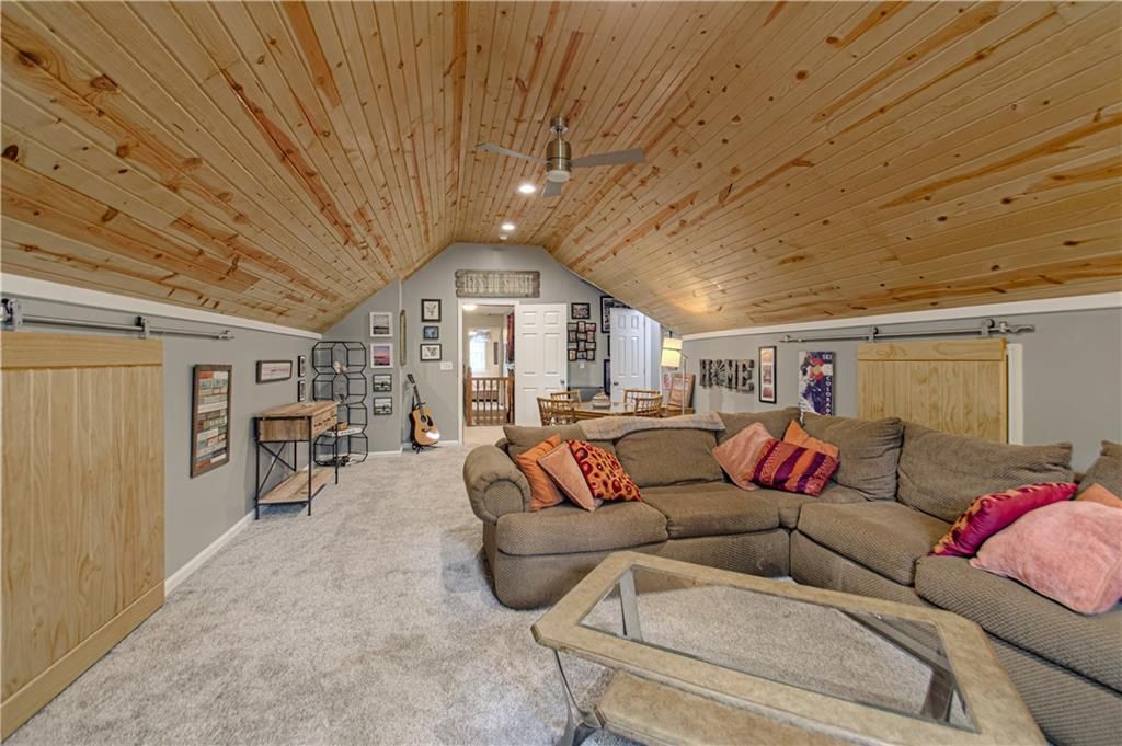 1144 Camelot Drive — photo 28