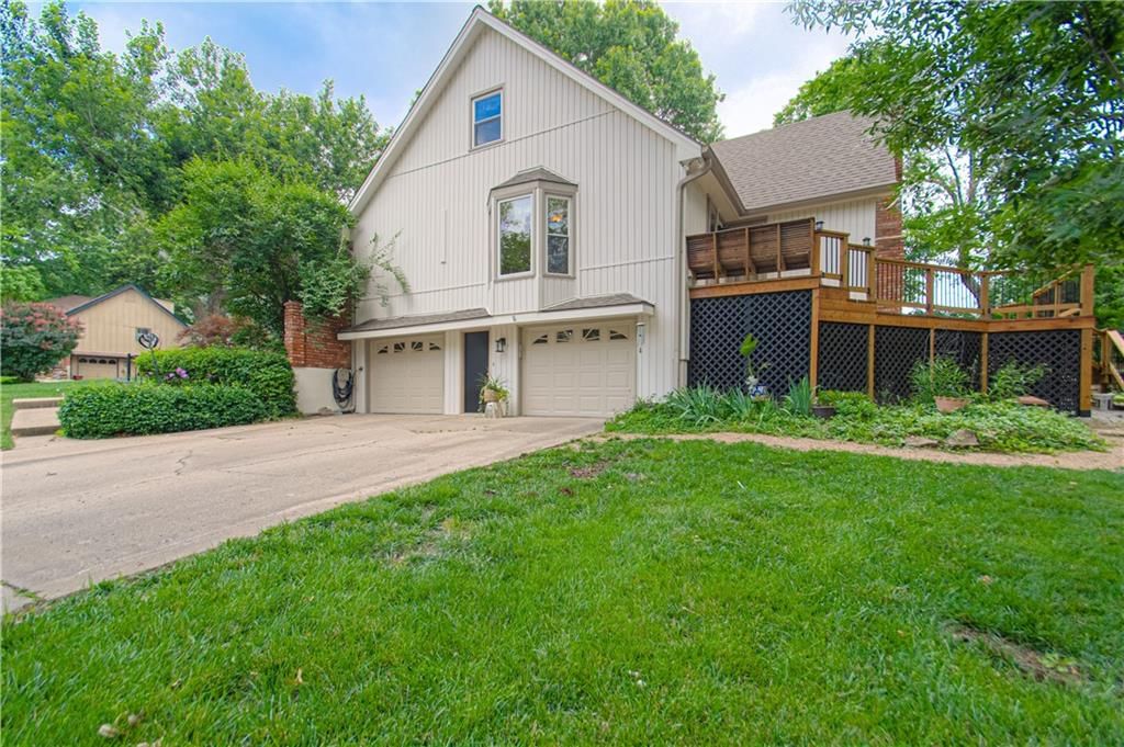 1144 Camelot Drive — photo 41