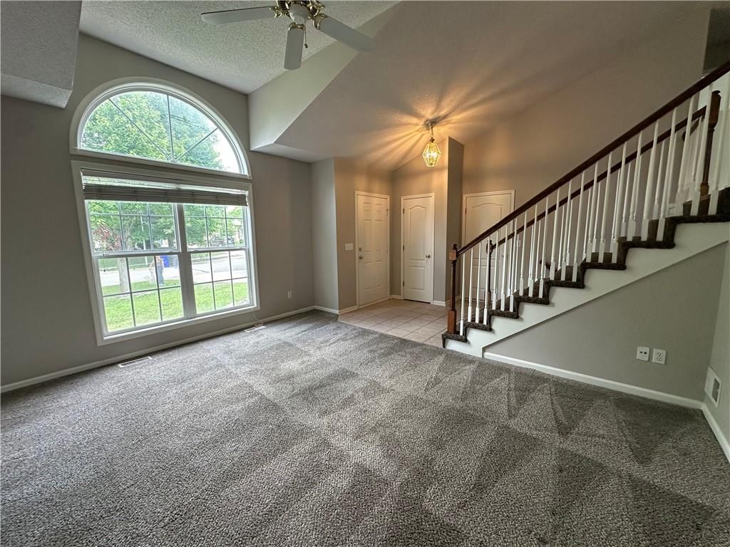 17571 W 162nd Street — photo 7
