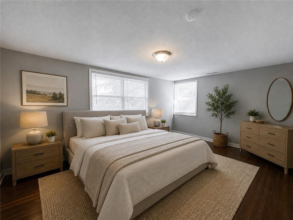 5825 Manchester Drive — photo 9