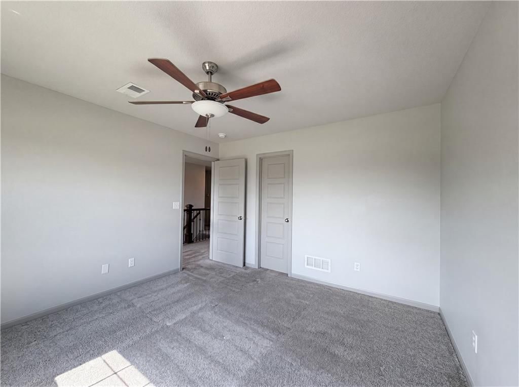 Photo 16 of 31 - 7540 N Amity Avenue, Kansas City, MO 64152