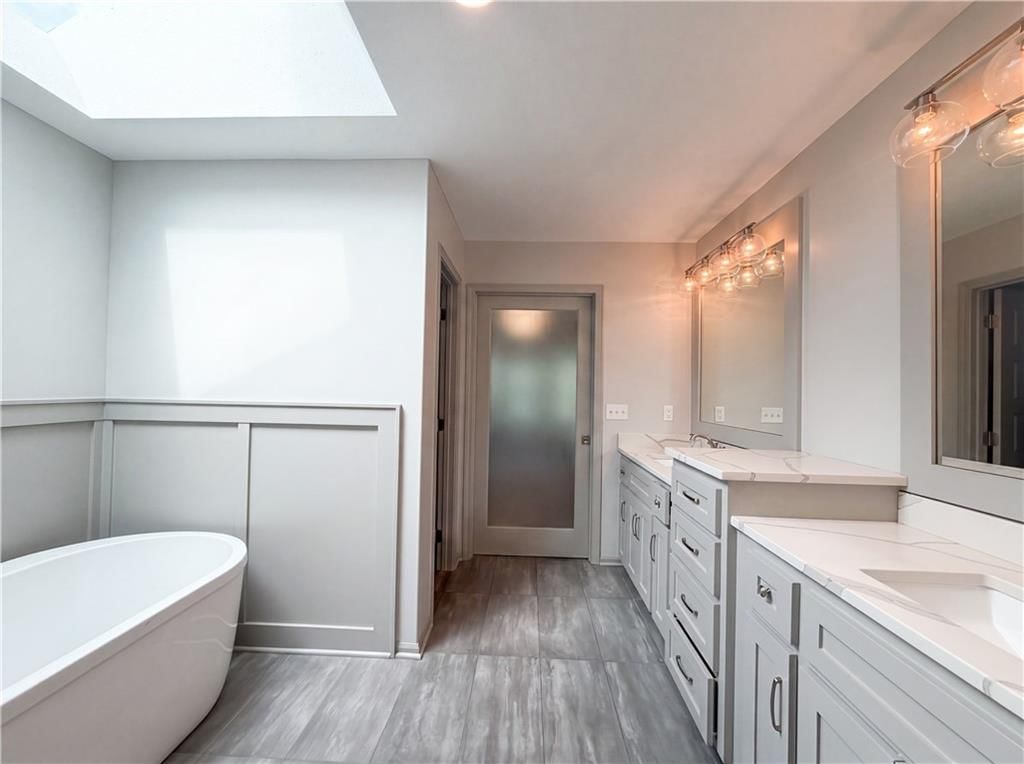 Photo 24 of 31 - 7540 N Amity Avenue, Kansas City, MO 64152