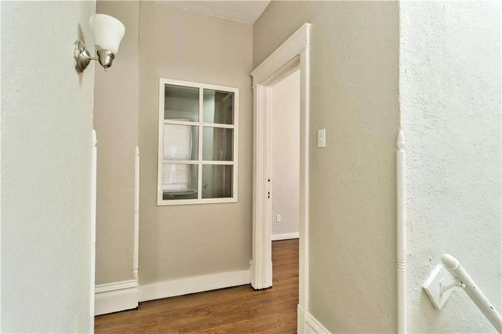3209 St John Avenue — photo 17