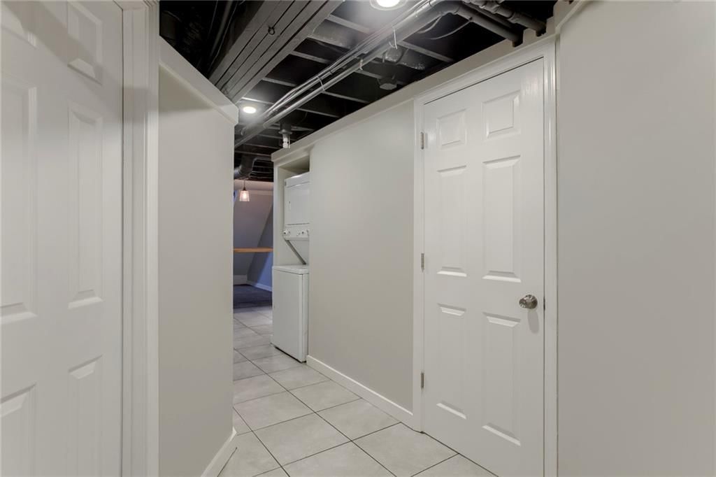 3209 St John Avenue — photo 37