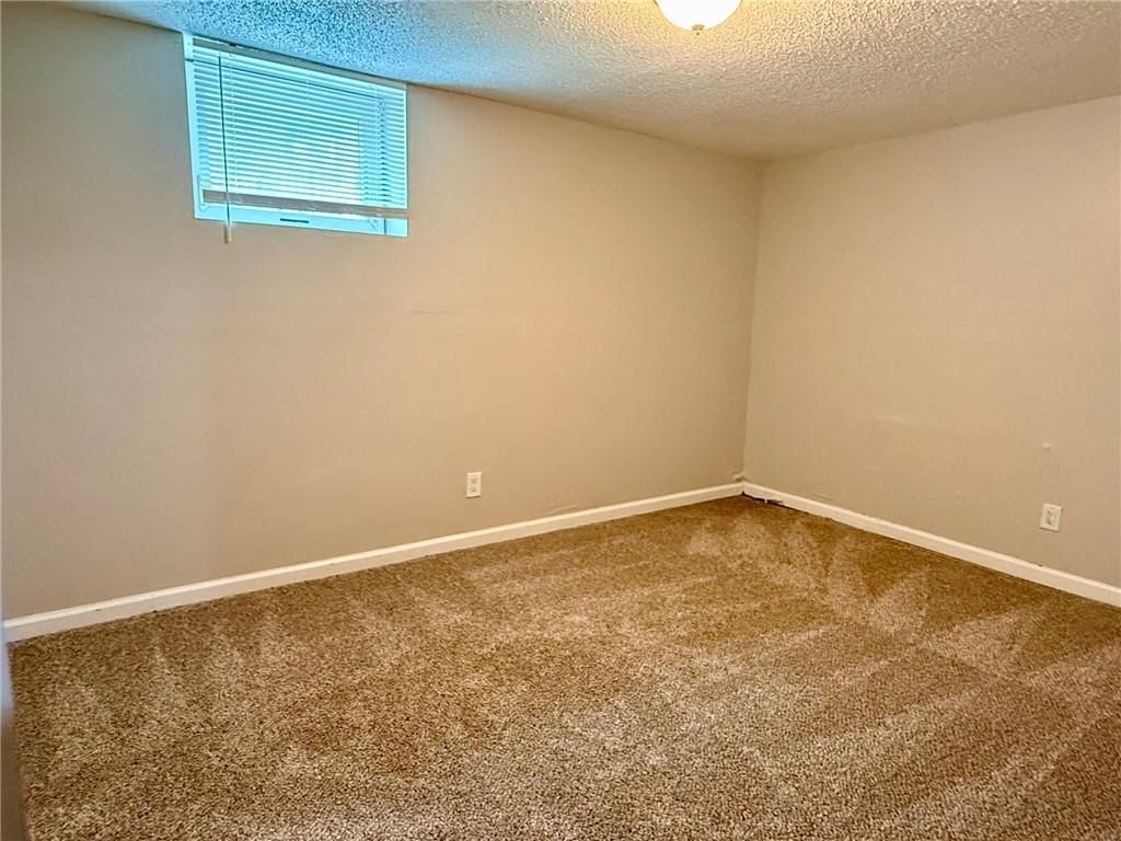 3209 St John Avenue — photo 48