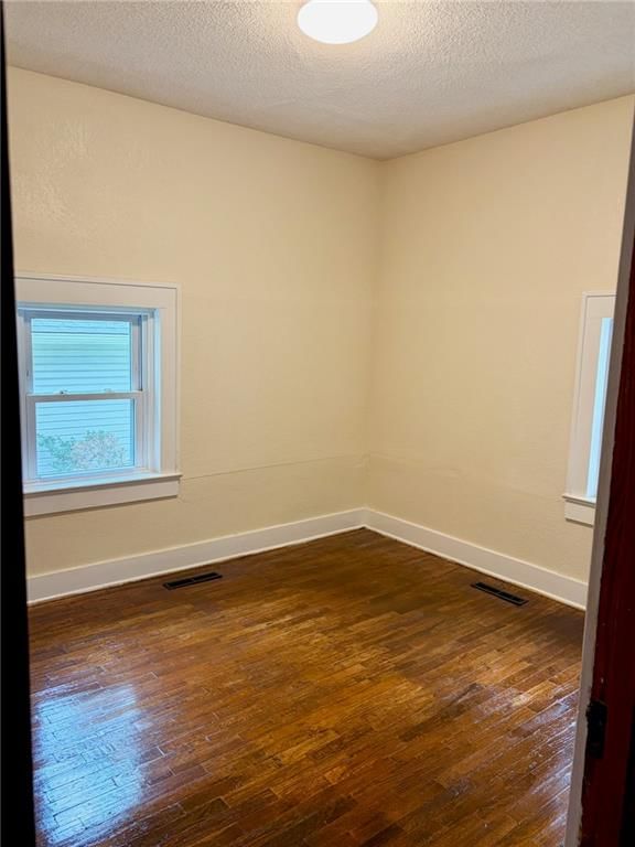414 S 2nd Street — photo 12
