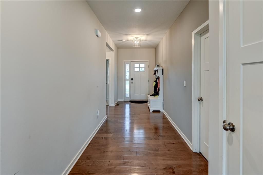 10647 N Bell Street — photo 8