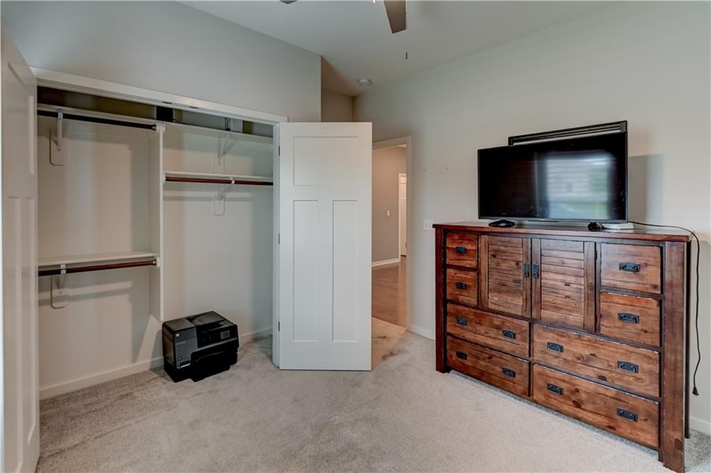 10647 N Bell Street — photo 10
