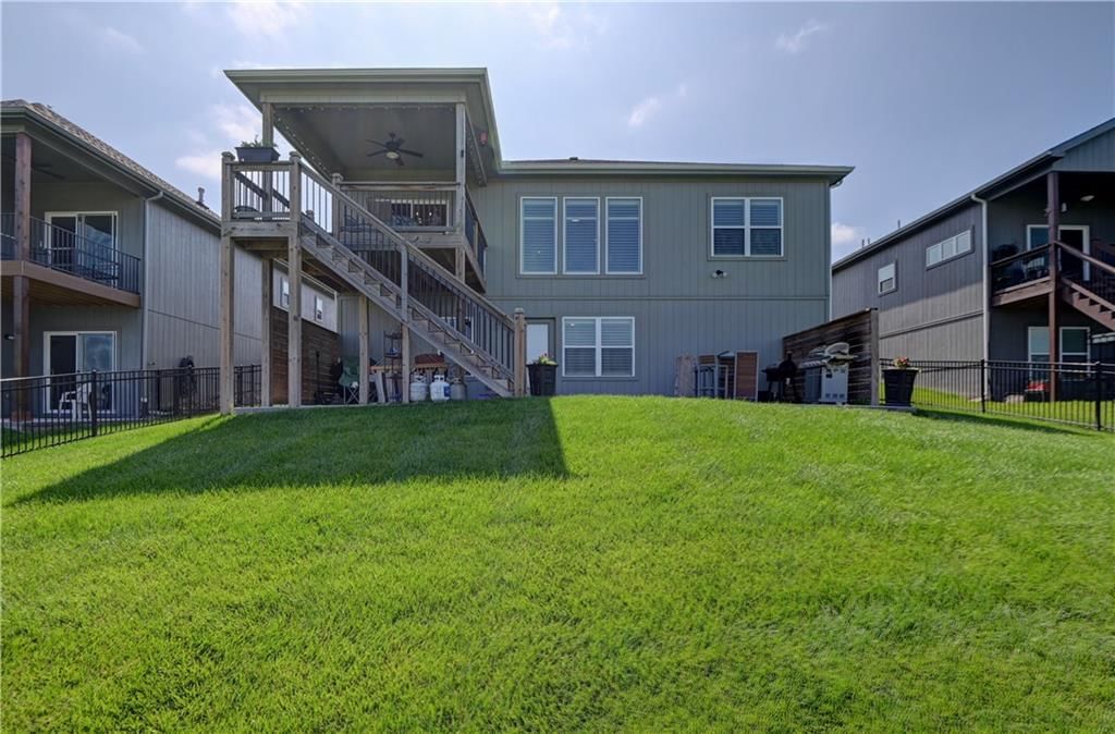 10647 N Bell Street — photo 72