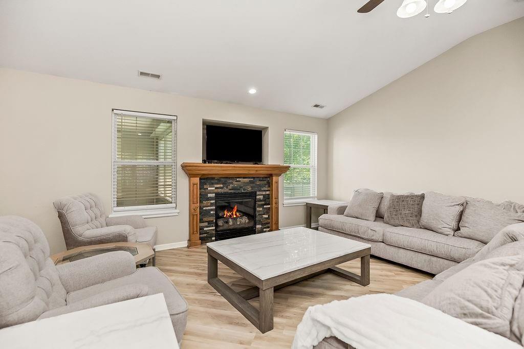 16705 Freeman Drive — photo 3