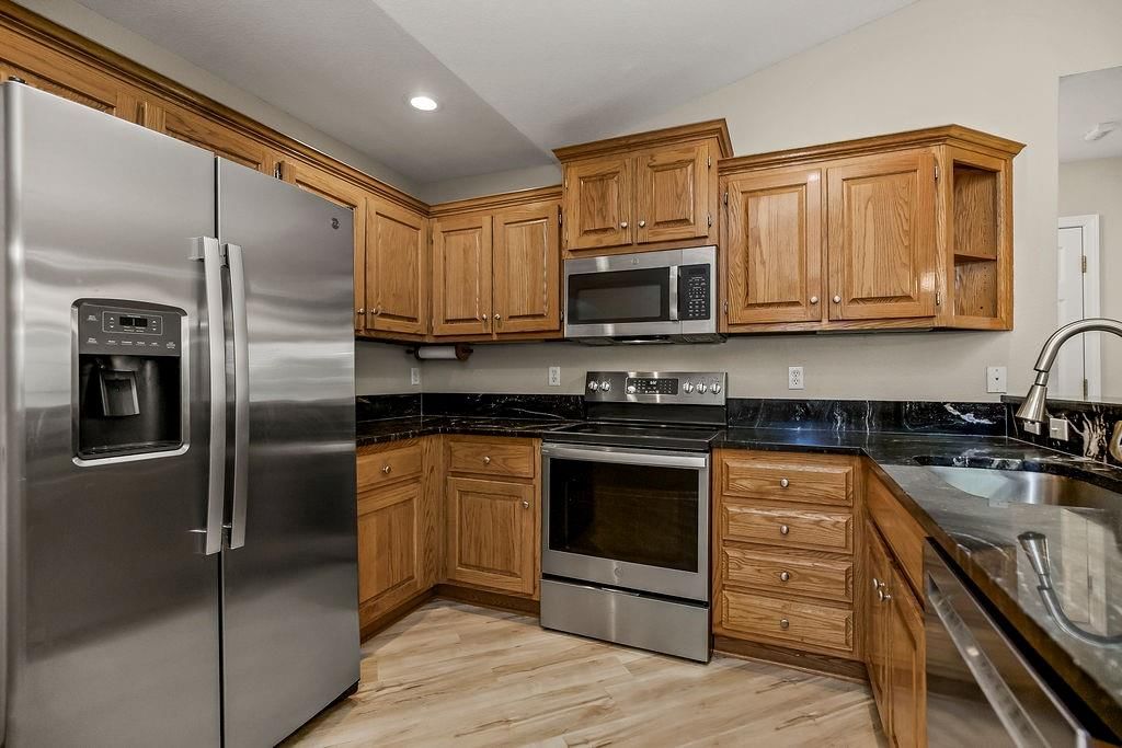 16705 Freeman Drive — photo 12