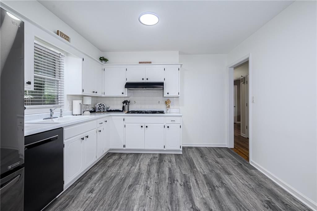 918 S 53rd Terrace — photo 8
