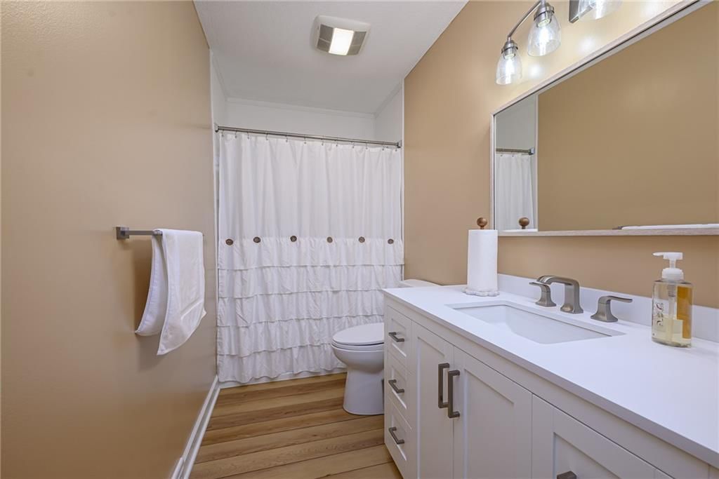 918 S 53rd Terrace — photo 10