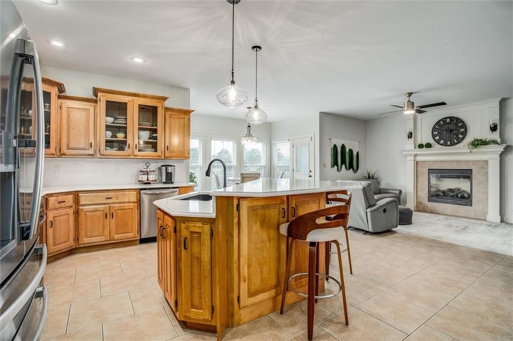 400 SE Stillwater Drive — photo 9