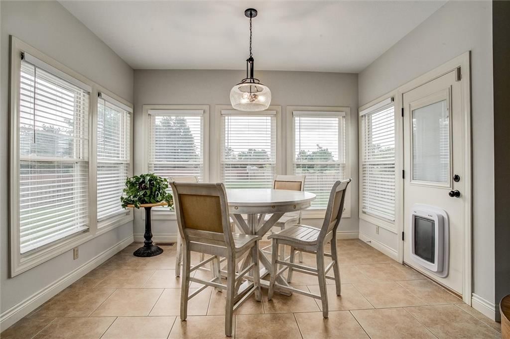 400 SE Stillwater Drive — photo 12