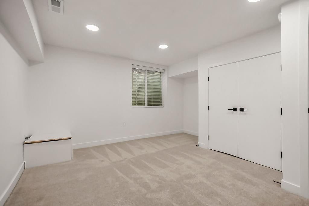 9101 Wenonga Road — photo 37