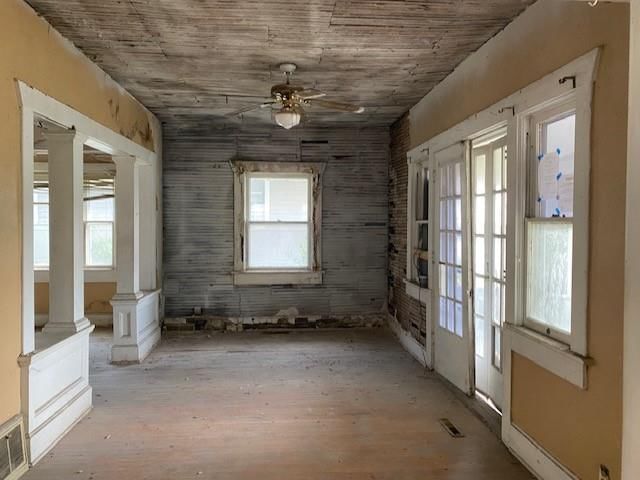 4011 King Hill Avenue — photo 7