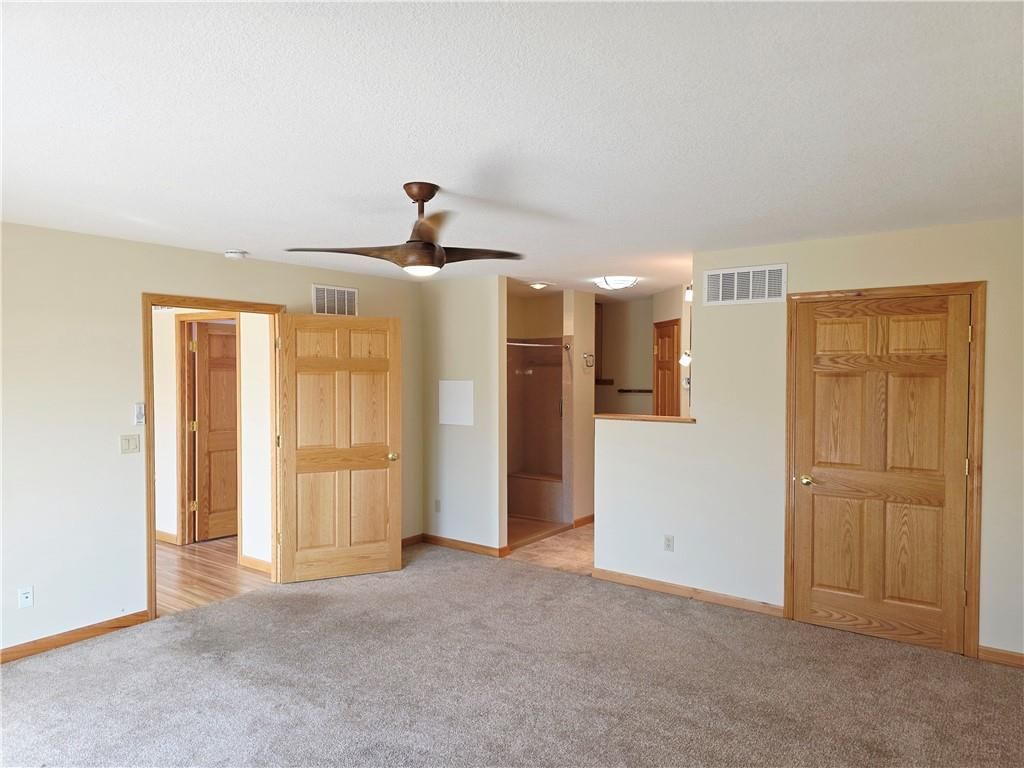 525 Kennedy Street — photo 11