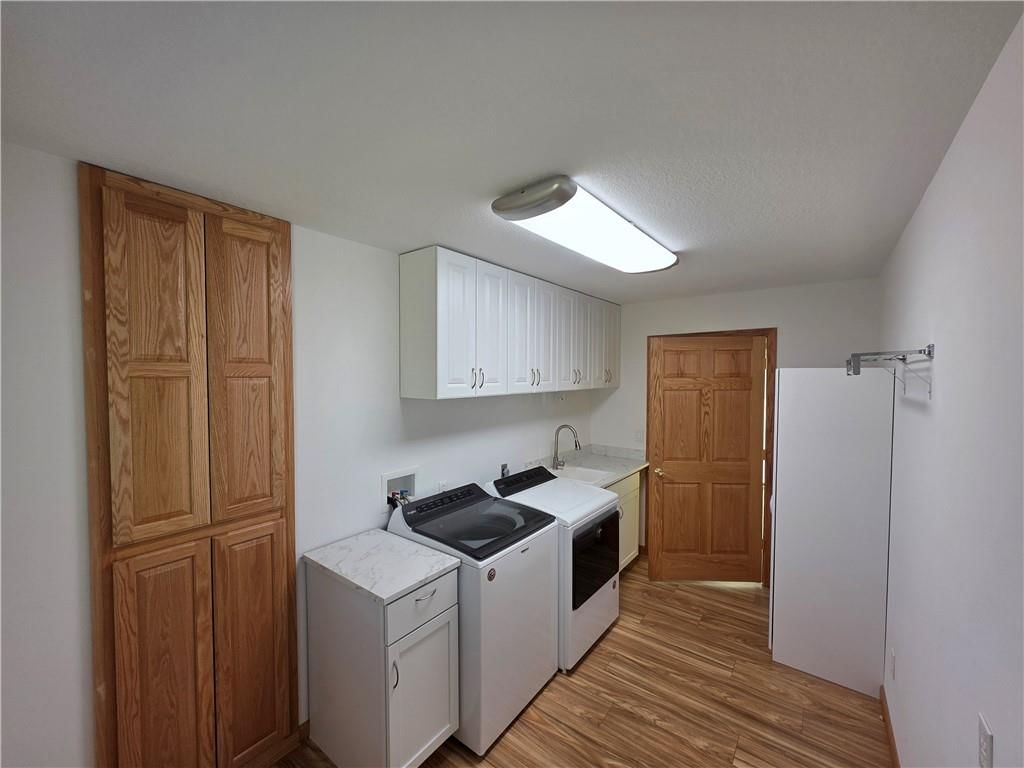 525 Kennedy Street — photo 17