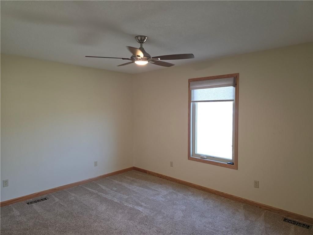 525 Kennedy Street — photo 19