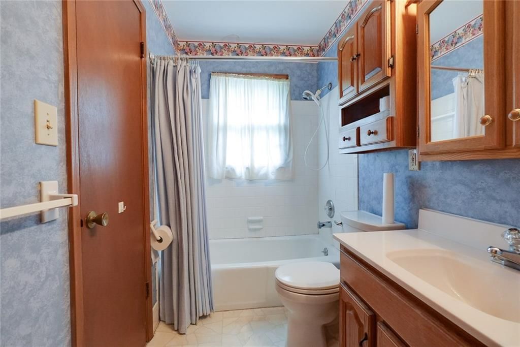11016 Stark Avenue — photo 4