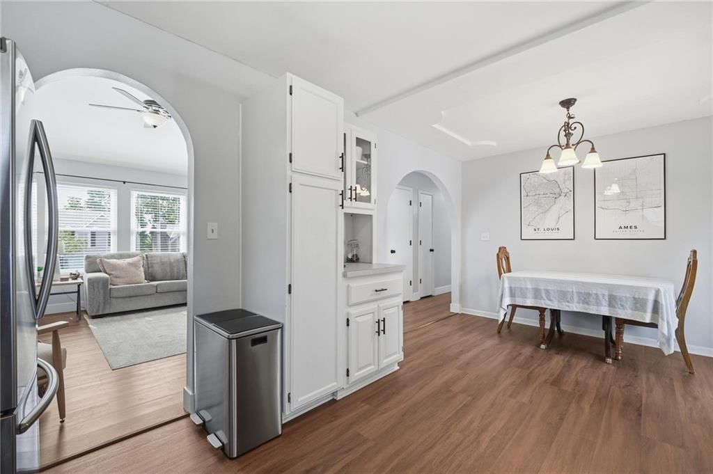 11215 N Marsh Avenue — photo 16