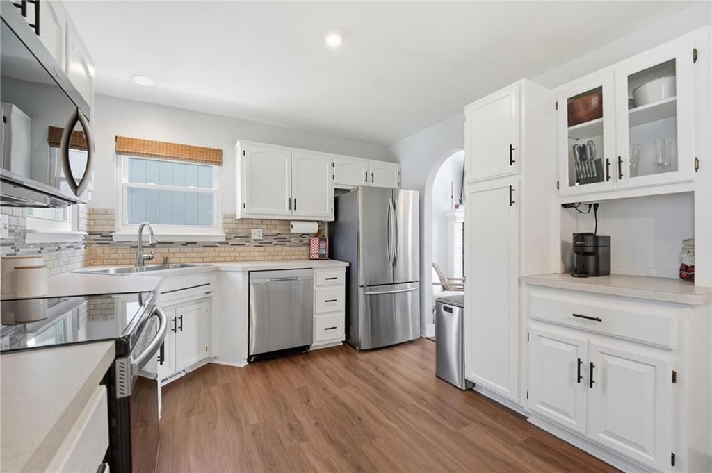 11215 N Marsh Avenue — photo 18