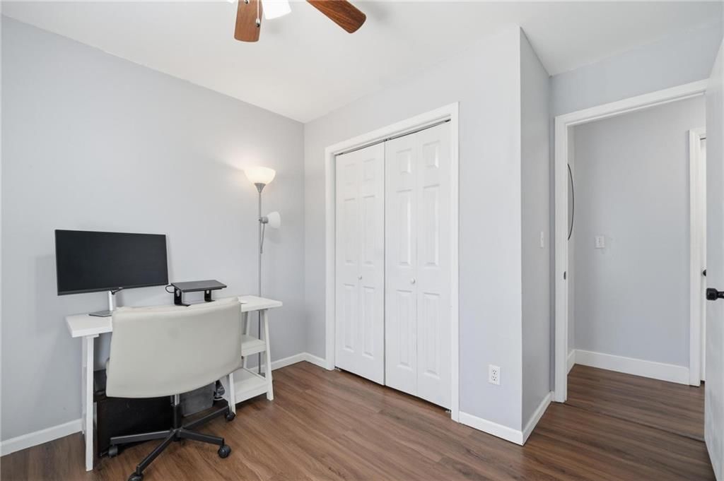 11215 N Marsh Avenue — photo 25