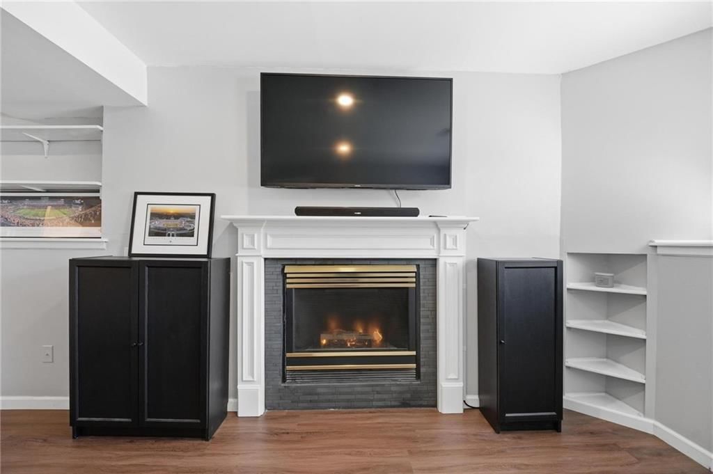 11215 N Marsh Avenue — photo 28