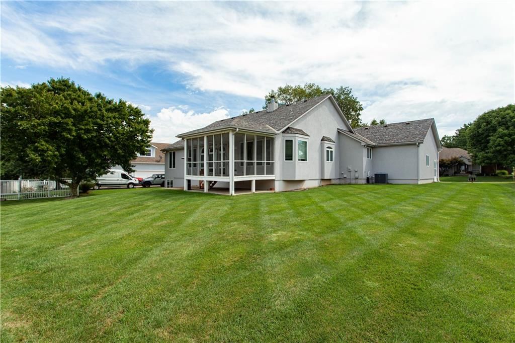 2105 SW Wall Street — photo 46