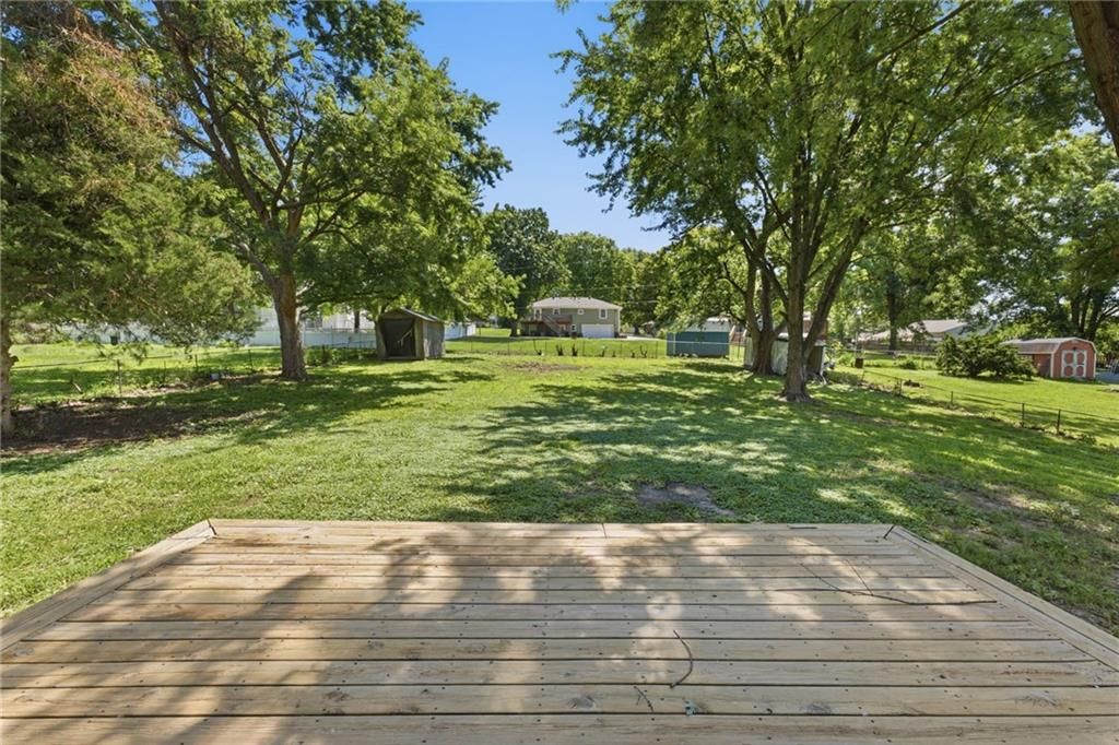 1813 N Farview Drive — photo 21