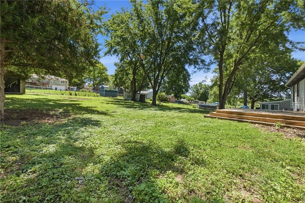 1813 N Farview Drive — photo 22