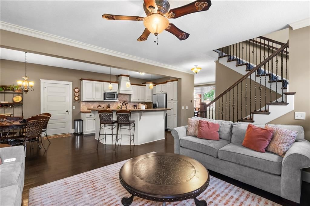 321 Creekwood Drive — photo 14