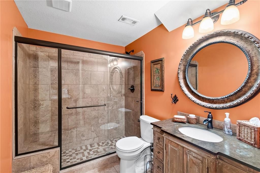 321 Creekwood Drive — photo 35