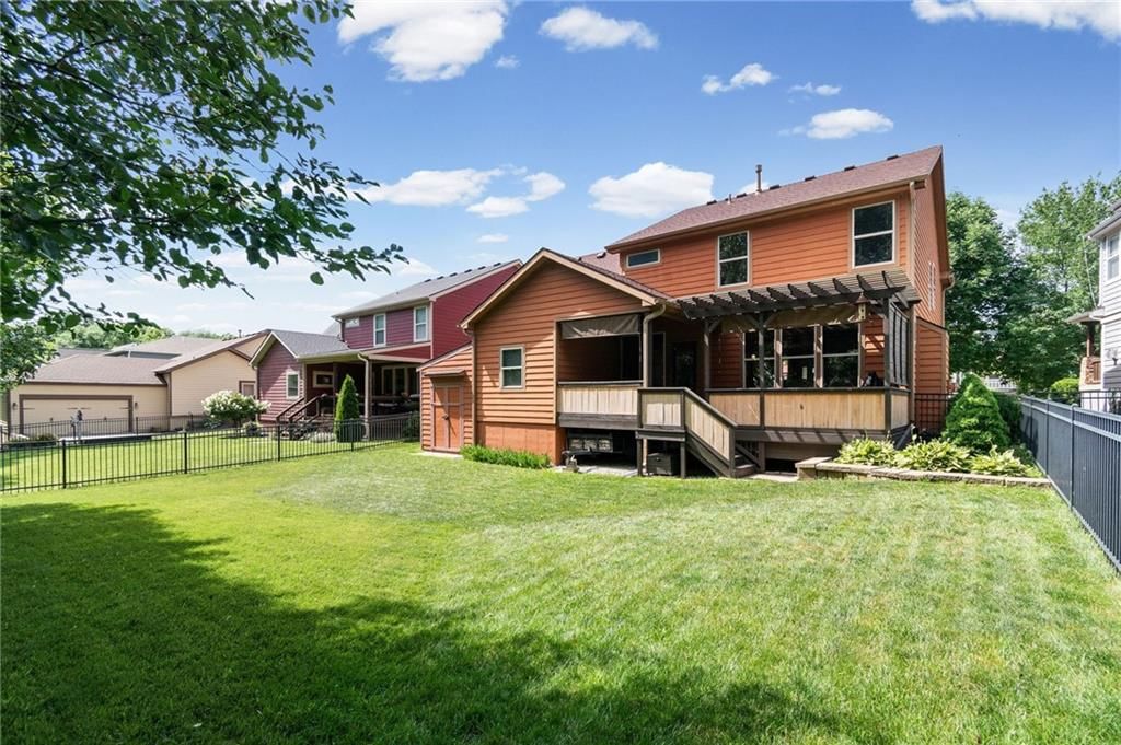 321 Creekwood Drive — photo 41