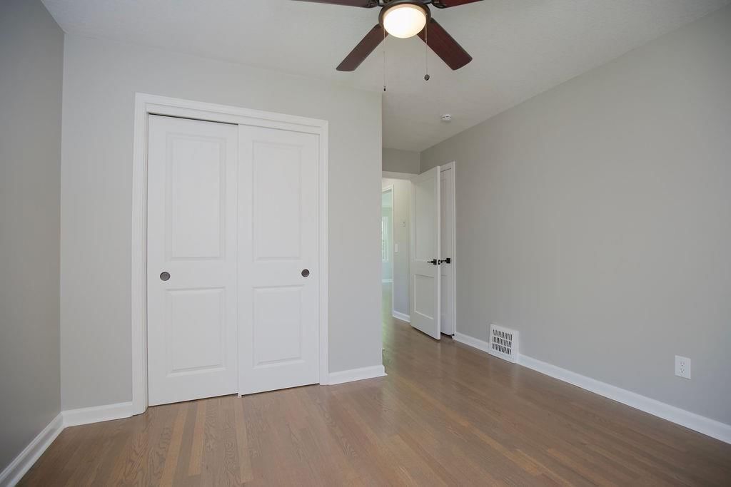 4921 Briar Street — photo 17