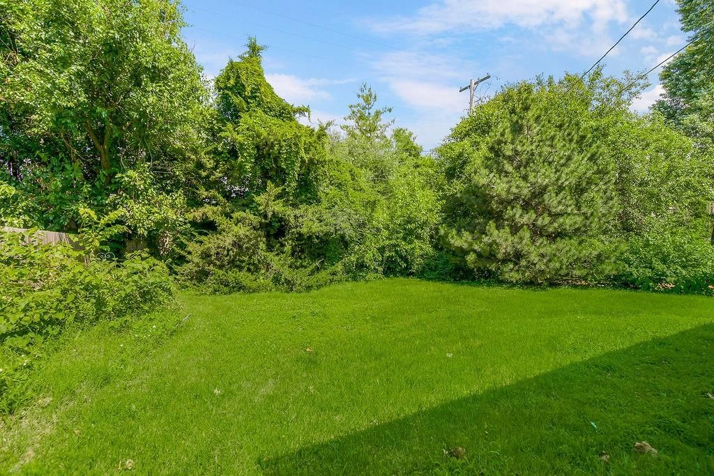 4921 Briar Street — photo 35