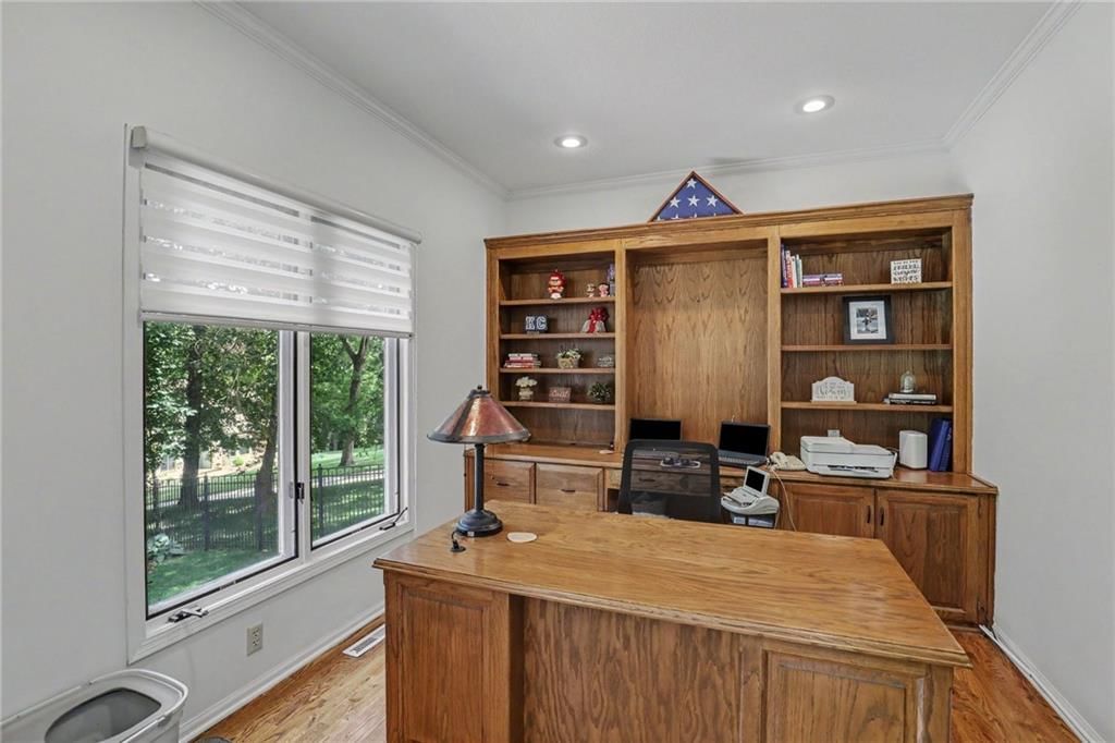 1915 NW WILDWOOD Court — photo 6