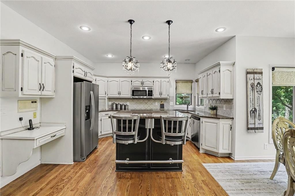 1915 NW WILDWOOD Court — photo 13