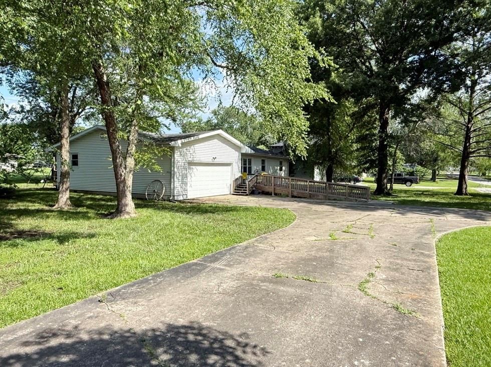 1608 Ely Drive — photo 6