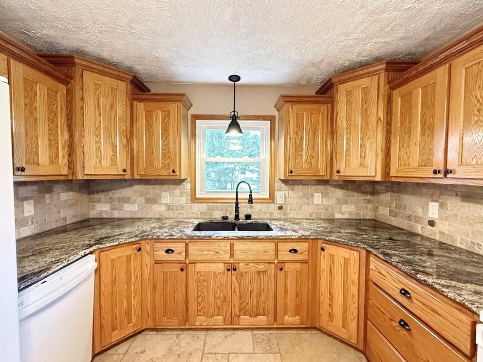 1608 Ely Drive — photo 17