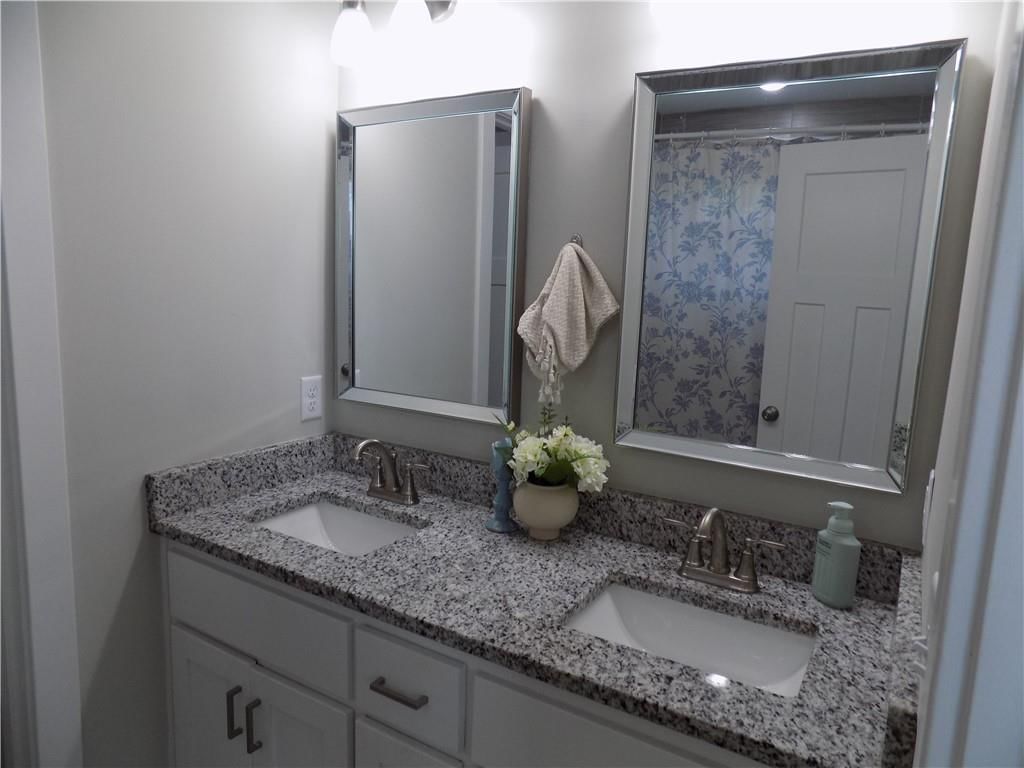 2211 Pike Street — photo 36