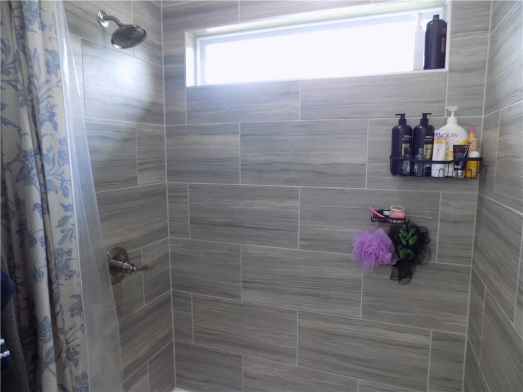 2211 Pike Street — photo 37