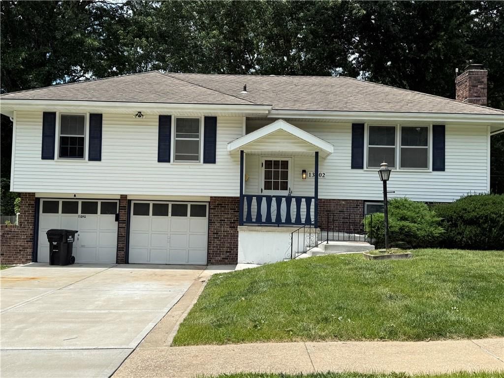 13202 Lowell Avenue — photo 2